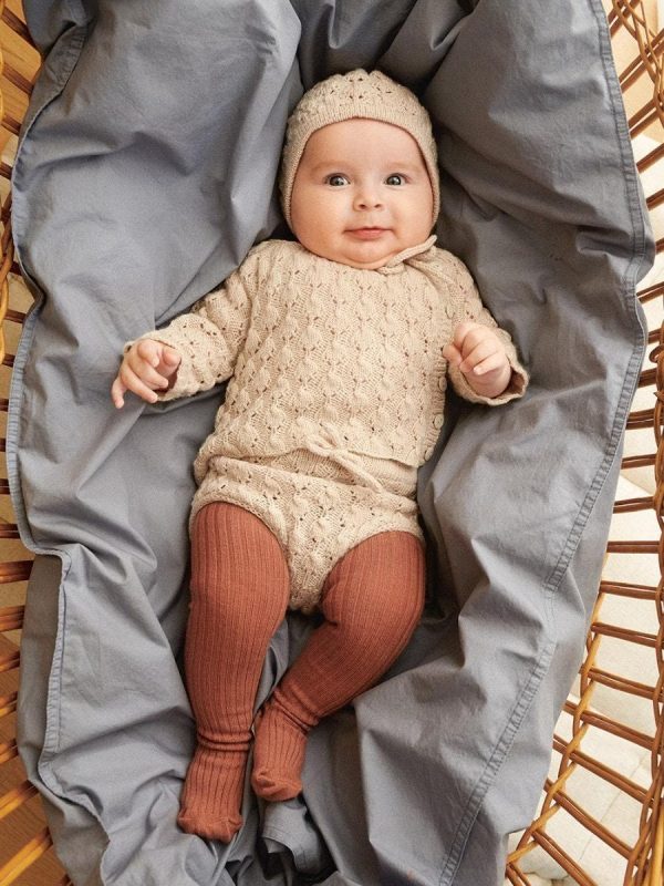 LILJA CARDIGAN, DIAPER PANTS, TIGHTS & BONNET BABY 2413/02